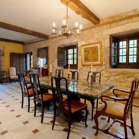 Вилла Palacio De Hualle *