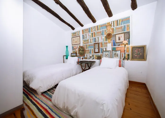 Palacio De Hualle Treceno