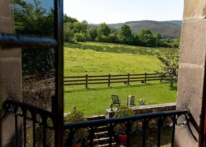 Palacio De Hualle Villa