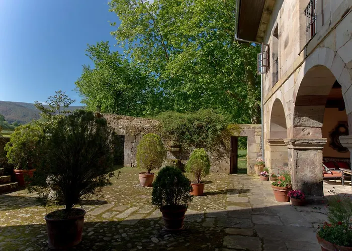 Palacio De Hualle Villa Treceno